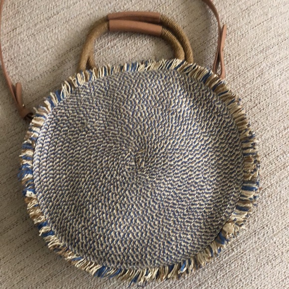 New Zara Round Woven Basket Rattan Cross Body - Picture 8 of 9